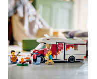 LEGO City 60454 Wakacyjny kamper pełen przygód - 1284117 - zdjęcie 15